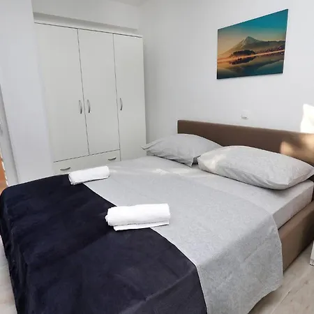 Stella Maree 1 Trogir